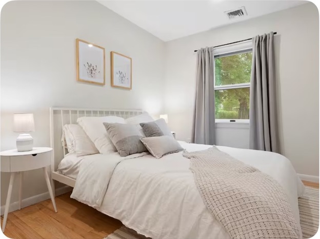 Queen bedroom